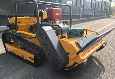 Robuster Ferngesteuerter Hangmulcher für Professionelle Landrodung